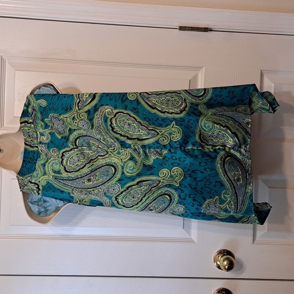 Turquoise Halter Top - Picture 6 of 13